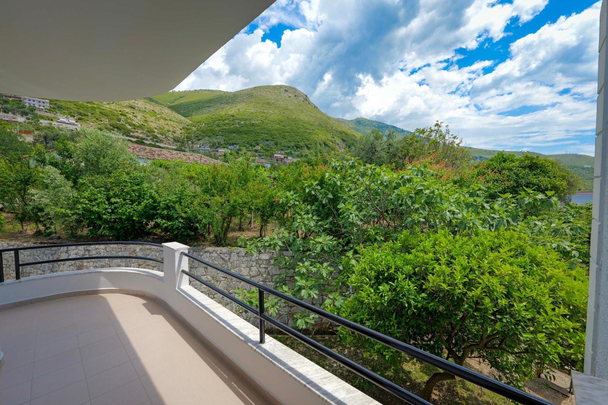 Villa Pargua Borsh Ngoại thất bức ảnh